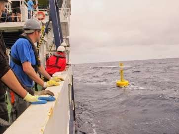 Imagen de archivo de una investigación científica realizada por la Plocan (Foto TA)