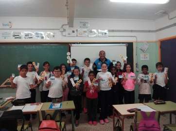 Niños del colegio de Caserones en una actividad formativa del proyecto (Foto TA)