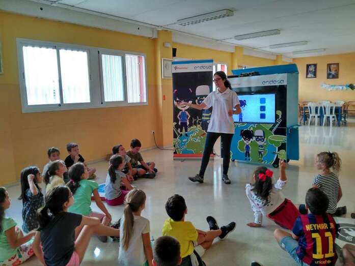Actividad con escolares del proyecto PlayEnergy de Endesa (Foto TA)