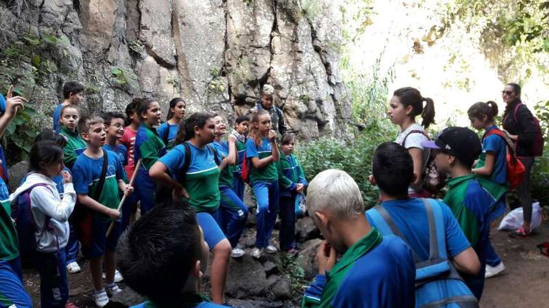 Los pequeños disfrutaron de lo lindo de esta jornada en plena naturaleza (Foto TA)