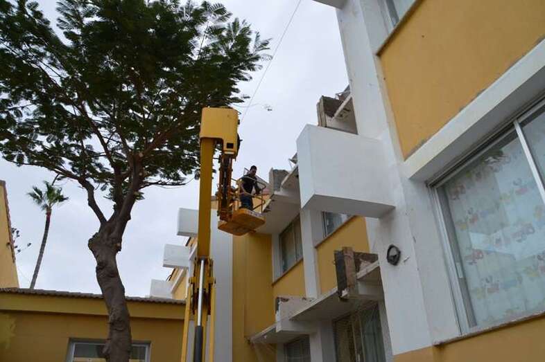 Imagen de archivo de obras en un colegio de Telde (Foto TA)
