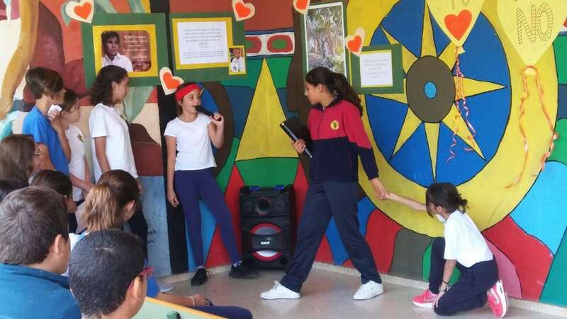 Imagen del acto en el CEIP Saulo Torón (Foto TA)