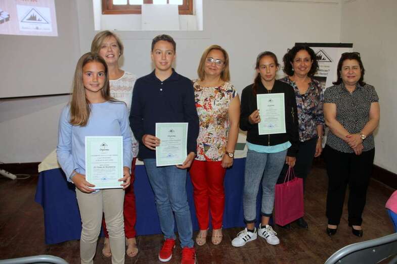 Imagen de los premiados (Foto TA)