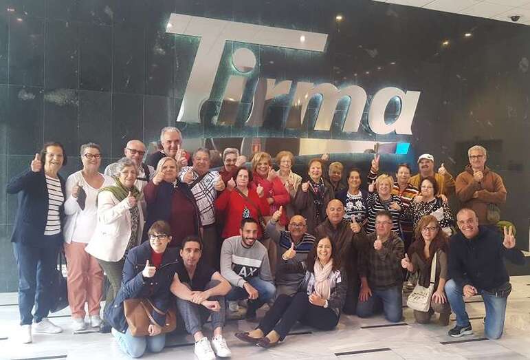 El grupo disfrutó de la visita por las instalaciones de Tirma (Foto TA)