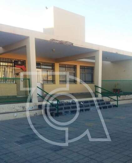 Pretil del que se desprendió un trozo (Foto TA)