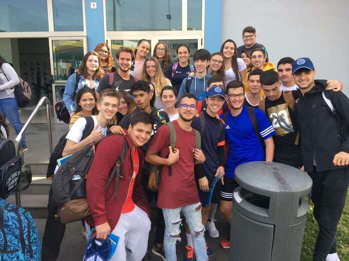 Alumnos que asistieron este martes a las charlas en el Teatro Municipal de Telde