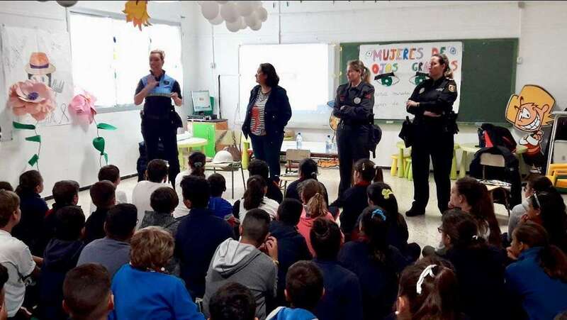 Momento del acto que tuvo lugar el pasado viernes en el CEIP Amelia Vega de El Ejido-Telde (Foto TA)