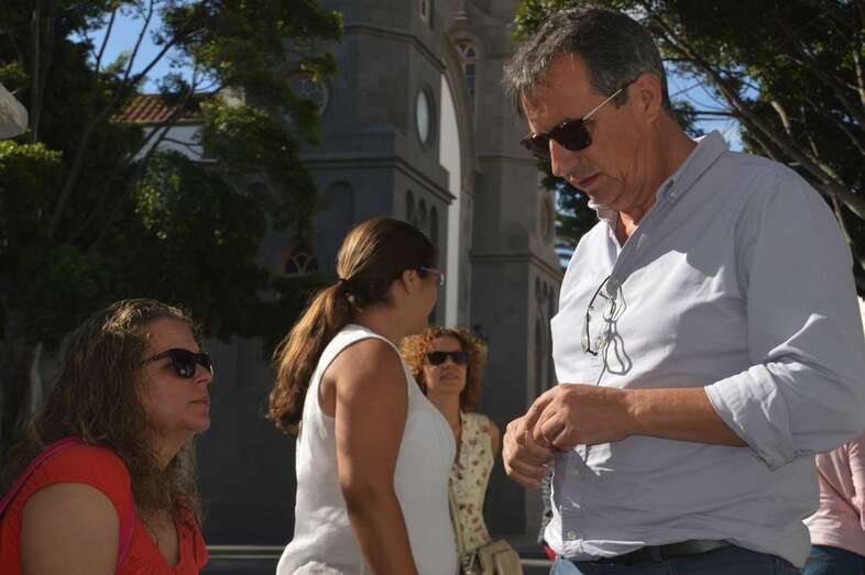 Juan Francisco Artiles (d), concejal de Educación (Foto TA)