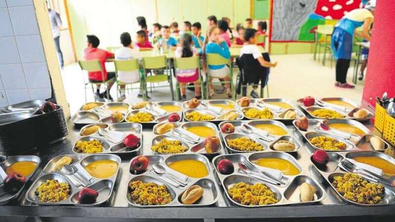 Foto de archivo de uno de estos comedores escolares de verano en un colegio. Esta estampa no se repitió ya este año (Foto C7)