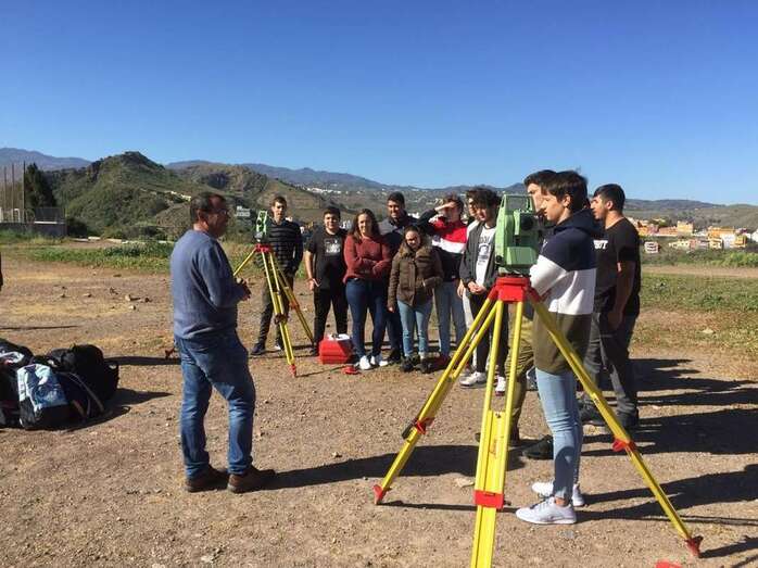 La iniciativa persigue despertar las vocaciones científicas y tecnológicas (Foto TA)