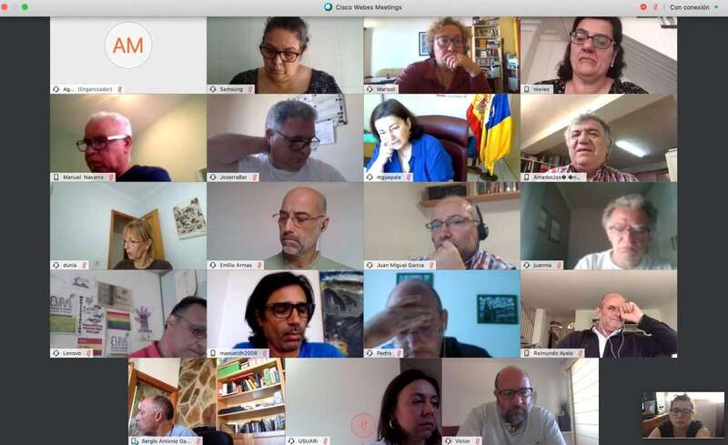 Reunión de la consejera con representantes sindicales (Foto TA)