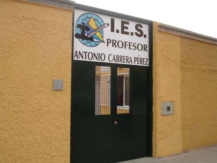 Imagen de archivo del IES Profesor Antonio Cabrera Pérez / TA