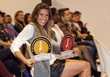 Gloria Morales Álvarez,  ganadora de la II Edición de los Premios Fashion&Outlet (Foto José M. García)