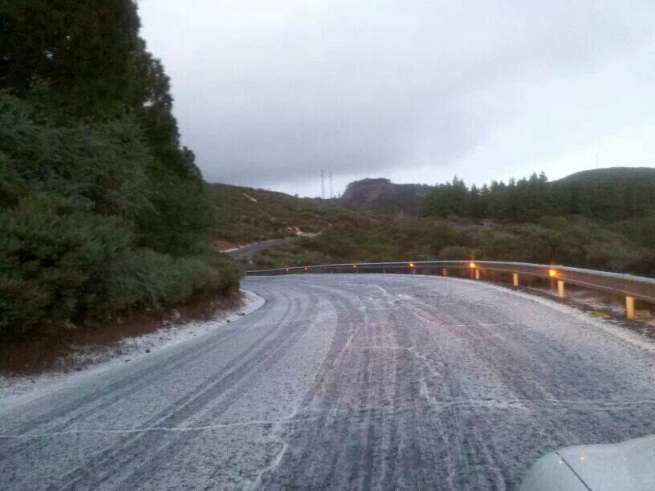 Aguanieve en la zona alta de Telde (TA)