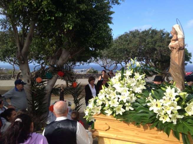 Momento de la procesión de este sábado (Foto TA)