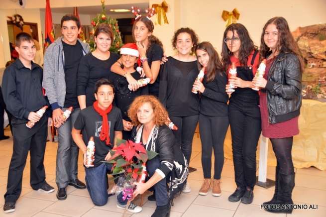 Jóvenes asistentes a la fiesta de esta tarde-noche en El Rqoue Azucarero (Foto Antonio Alí)