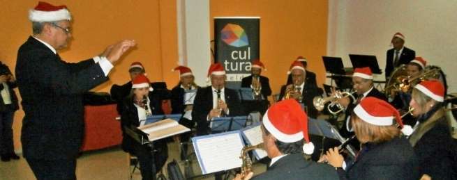 Momento de la actuación de la Banda de Música de Telde (Foto TA)