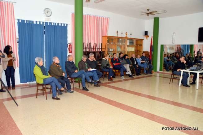 Imagen del acto celebrado esta tarde en el local social del Valle de los Nueve (Foto Antonio Alí)