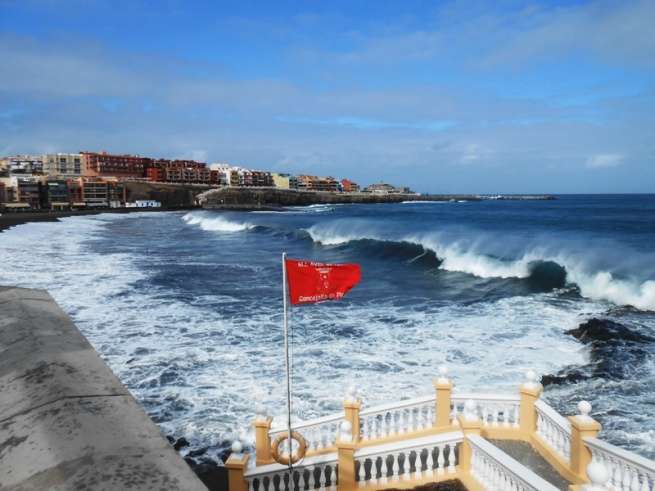 Imagen del mal estado del mar en Melenara (Foto Gumersindo Hernández)