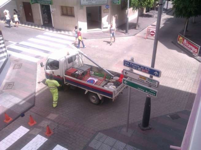 Mejoras que se están llevando a cabo en la calle Poeta Fernando González (Foto TA)