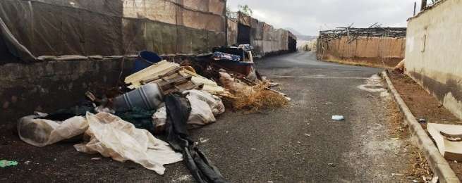 Material depositado en la prolongación de la calle de Roque Nublo, en El Caracol (Foto TA)