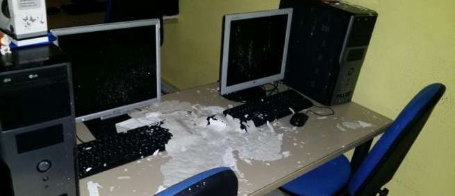 Estado en el que quedaron varias dependencias de la Gerencia (Foto TA)