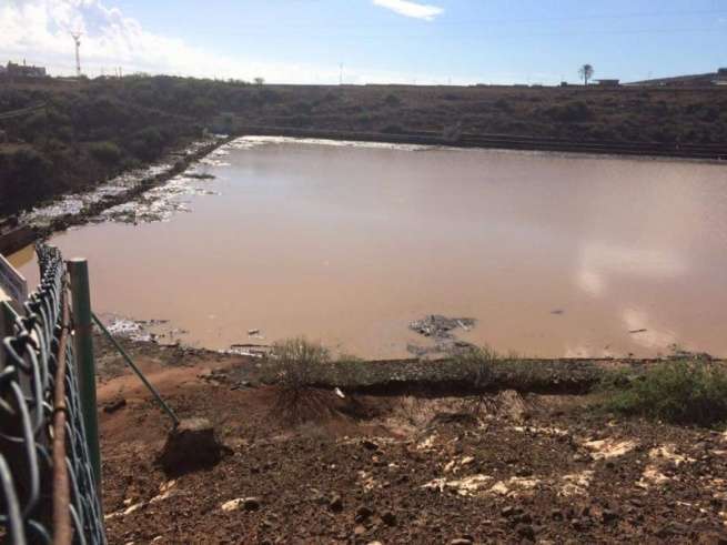 Pequeño embalse del Barranco del Negro (Foto TA)