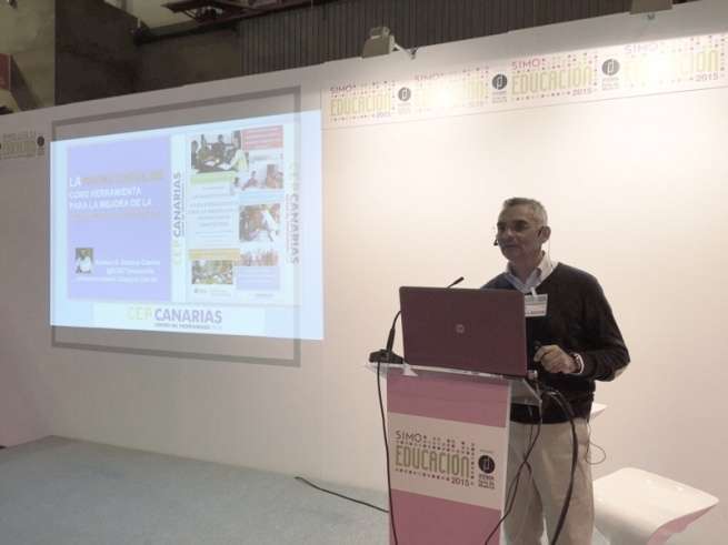 Un momento de la presentación del proyecto en Simo (Foto TA)