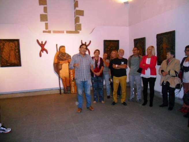 Momento de la presentación de la exposición (Foto TA)