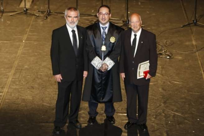 Adolfo Cabrera, el primero por la derecha (Foto TA)
