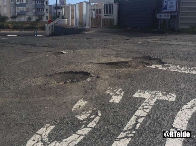 Imagen de la calle Capitán Escandel subida por el usuario @RTelde a la red social Twitter (Foto @RTelde)