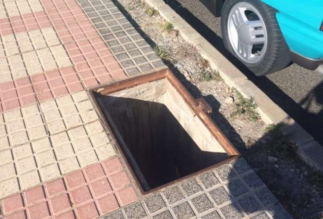 Arqueta sin tapa (Foto TA)