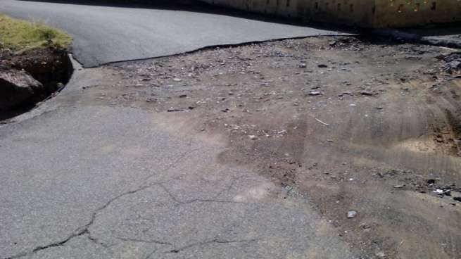 Estado del camino a la altura del barranquillo que pasa por la zona (Foto TA)