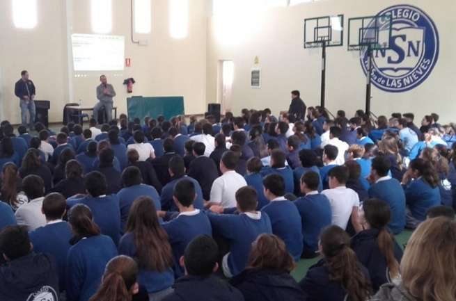 Pepe Naranjo, en plena disertación (Foto TA)