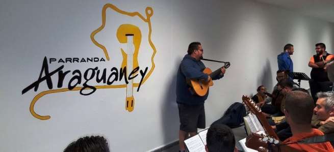 El grupo ensayó el pasado 22 de marzo en su nueva sede ubicada en un local de los bajos del parque urbano de San Juan (Foto TA)