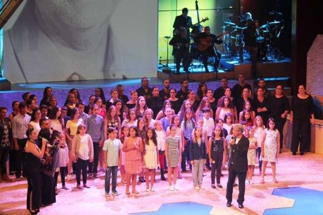 Momento del espectáculo musical País Adendro, en el que intervino el grupo Soront (Foto TA)