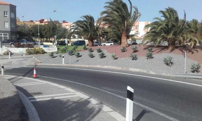 Nuevas zonas verdes habilitadas junto a la GC-1 en el Cruce de Melenara (Foto TA)
