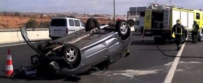 Estado en que quedó el vehículo (Foto TA)