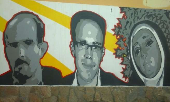 Mural con el rostro de Fran Raya y Manuel Medina, en La Viña (Foto TA)
