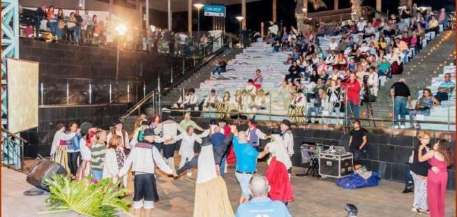 Momento del Encuentro Zonal Folclórico organizado por El Salitre del Faycán (Foto Ildefonso Rodríguez)