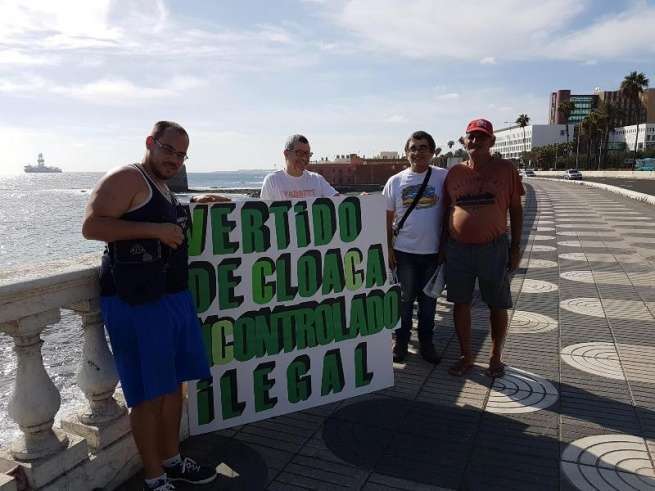 La protesta tuvo lugar este sábado en la capital grancanaria (Foto TA)