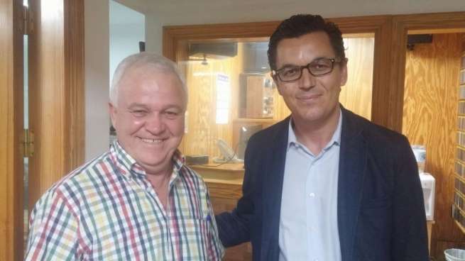 Carmelo Ramírez y Pablo Rodríguez, esta tarde en los estudios de Radio Faycán (Foto TA)