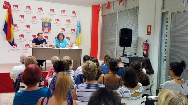 La charla fue en la sede de IUC en Telde (Foto TA)
