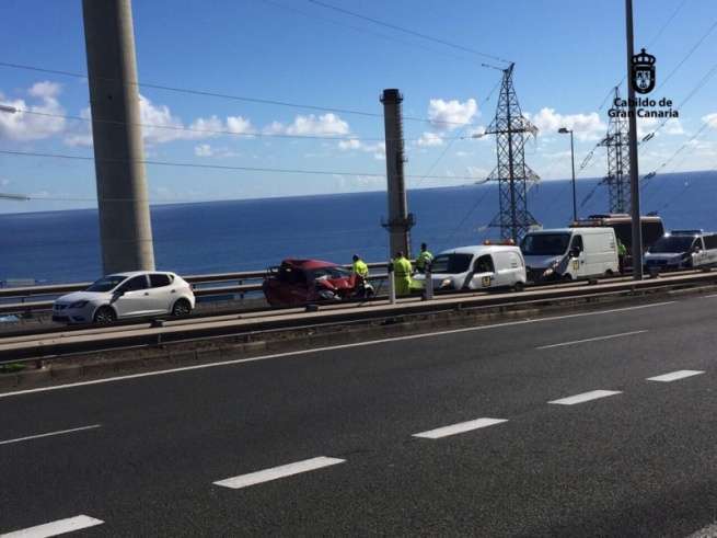 En el accidente se vieron involucrados varios vehículos (Foto TA)