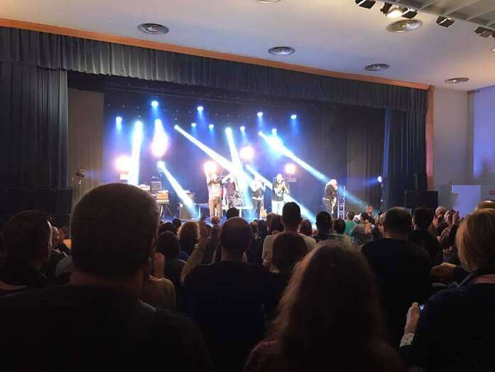Momento del concierto tributo a Deep Purple en el Teatro Municipal (Foto TA)