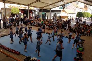 Foto TA y Club Kick Boxing