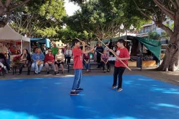 Exhibición de lucha canaria, juego del garrote y artes marciales coreanas (Foto TA)