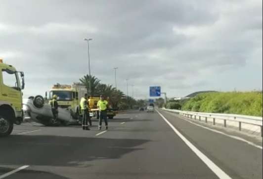 Vehículo accidentado (Foto TA)