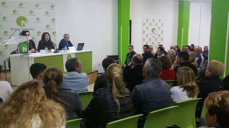 Reunión anoche de los nacionalistas (Foto TA)