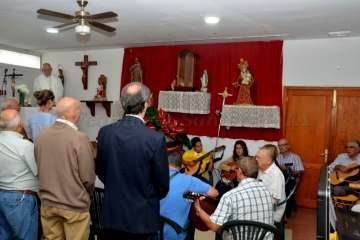 Misa y procesión en Hoya Aguedita (Foto 1-61) y en El Goro (Foto 62-115)